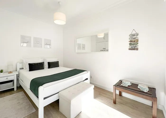 Rocha Candimar Salvia *